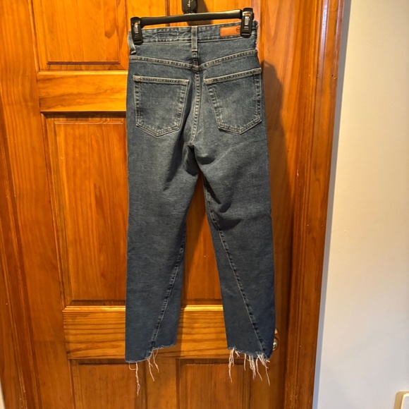 AG Adriano Goldschmied Twisted Alexxis Raw Hem Jeans 23R - Picture 3 of 9